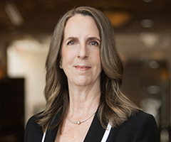 Brenda Buchanan, Chef de la direction de COI